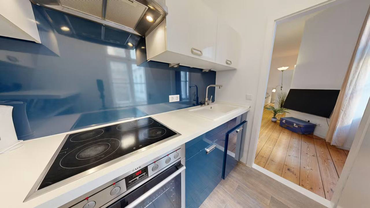Studio meublé 44m² – Avenue Montaigne, Paris 8ᵉ - Image 4